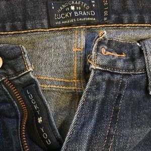 Lucky brand jeans.
